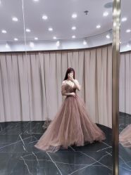 -拉瑞娜LaReine婚纱礼服高级定制