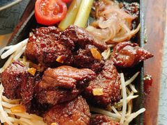 铁锄牛排-穹六人间 people 6(岳阳路店)