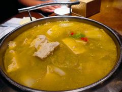 -东口码头·烧鸽子·鱼头泡饼·地方菜(金鹰悦城店)
