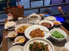 -山涧肴·湘味家肴(松岗满纷天地店)