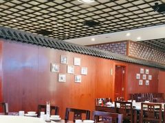 -潇湘华天大酒店-湘·悦美食街(芙蓉中路店)