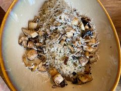 黑松露菌菇烩饭-G+KITCHEN(龙湖狮山天街店)