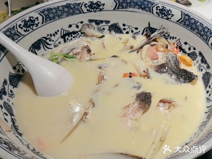 山外山·林语花园餐厅图片