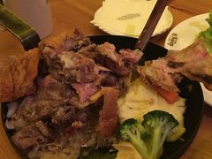 -LENBACH兰巴赫西餐啤酒坊(大连星海广场店)