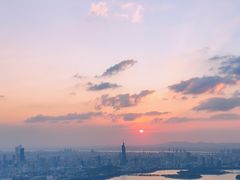 -紫金山山顶公园