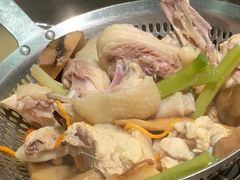 -蘑界·野生菌火锅(深业上城店)