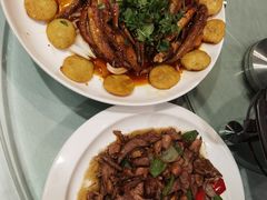 -大宝全猪馆(南京路店)