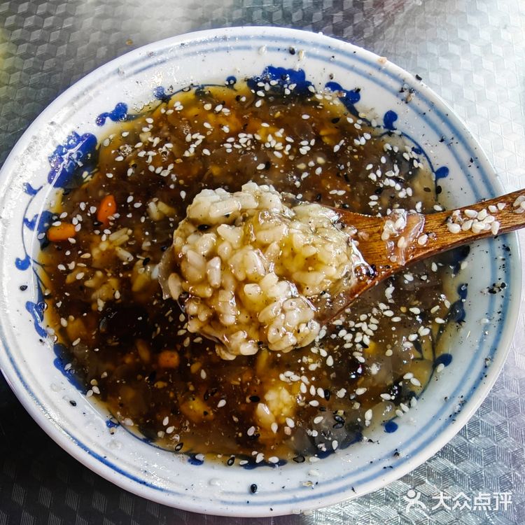 这家专门卖面的八宝粥铺子,对的,八宝粥千值万值!