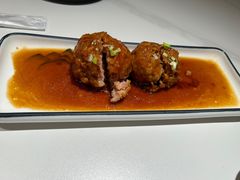 -梅飞酒家(名辉豪庭店)