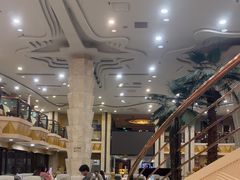 -碧中海汤泉汗蒸酒店