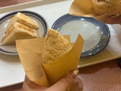 -正南齐北·老街糯米团(洪崖洞店)