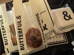 -BUTTERFUL&CREAMOROUS 黄油与面包(西单大悦城店)