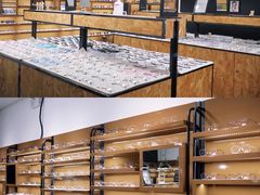 -罗伯特眼镜·蔡司官方授权(罗湖国贸店)