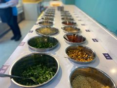 自助调料区-屋头串串(龙潭寺店)