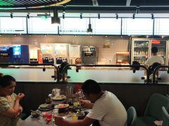 -金滏山烤肉·海鲜·火锅自助餐厅(襄阳万达店)