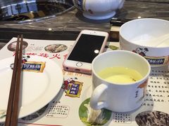 -何鲜菇火锅(大营盘店)