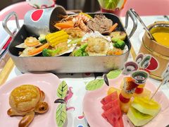 -水桶王国主题餐厅·聚会·生日派对·亲子活动·家庭套餐(亚龙湾希尔顿店)