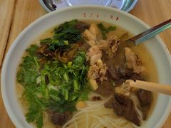 鸡汤米线-文山荷鲜居(翠湖店)