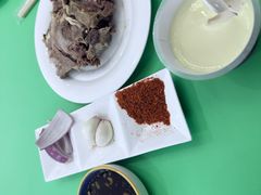 -小叶手抓·非遗·清真食品(治平路店)