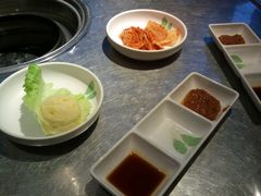 -缸桶屋韩国料理·全程帮烤(泰禾店)