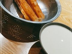 -弄堂咪道-饭香·面香·馄饨香(钦州北路田尚坊店)