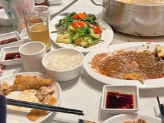-肥仔文澳门猪骨煲(南京西路店)