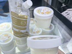 -正飞鲜奶(吐鲁番路店)