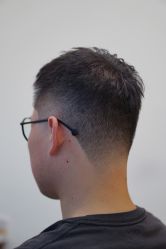 -理昂男士理发店 Barber shop
