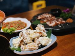 菠萝油条虾-觅山云南菜(泊富ICITY店)