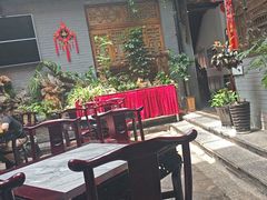-蔼若春.传承三十年云南菜(金碧公园店)