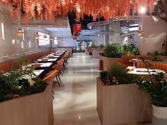 -享遇.锅姥姥牛排海鲜自助(小寨店)