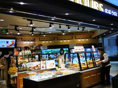 面包甜点陈列柜-多乐之日(和平伊势丹店)
