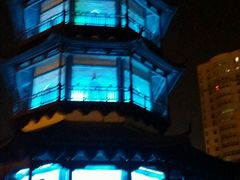-绳金塔
