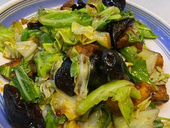 洋白菜木耳爆豆腐-粥旺府(月环里店)