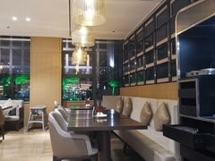 -航空港万怡酒店·万荟轩餐厅(航空港区远航路店)