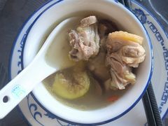 -盛得农家美食·无花果浸鸡·古法烧鸡·竹筒饭(白水寨森林海店)