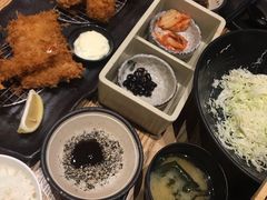 菜丝色拉-胜博殿霸王树(嘉里中心店)