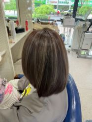 -PE SALON