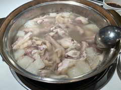 -烹然四季椰子鸡火锅(姚家园万象汇店)