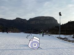 -济南卧虎山滑雪场