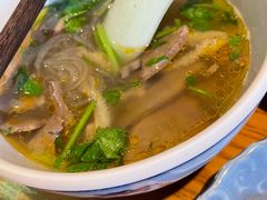 牛杂粉丝汤-鑫震源·苏式大虾生煎(山塘街店)