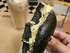 -HOT CRUSH趁热集合·现烤面包(环球港店)