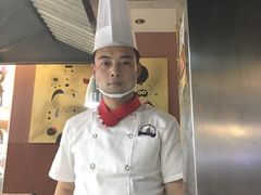 -利昂法式铁板主题餐厅(新奥购物中心店)