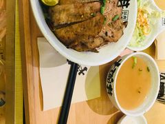 -熊吞·大碗丼烧肉饭(济宁万达广场店)