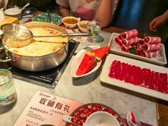 -尚尚仙·酸汤猪手·猪肚鸡火锅(华联万柳购物中心店)