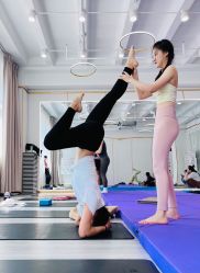 -亚太瑜伽普拉提学院