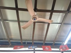 -岛中岛·海鲜大排档·万宁老字号(东澳店)