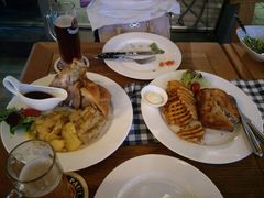 半脆皮烤猪肘-Paulaner·德国帕拉娜自酿啤酒餐厅(海上世界店)