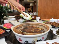 -土连锅·现熬养生汤锅(梁家巷店)