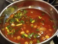 -鸿顺老铁锅美蛙鱼府(解放碑店)